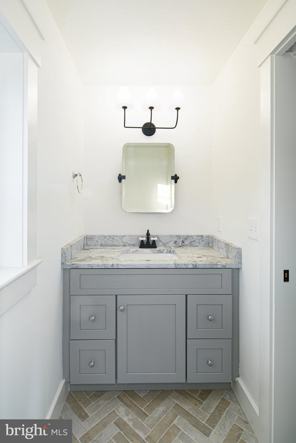 303 Irish Road Berwyn, PA 19312 - Photo 16 of 54