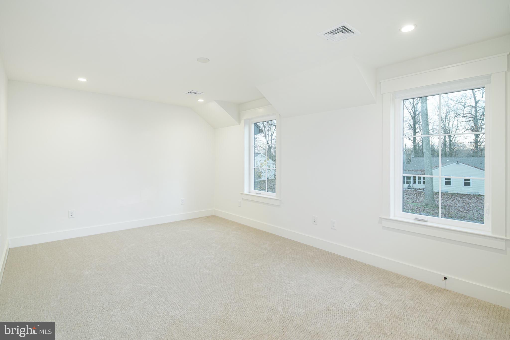 303 Irish Road Berwyn, PA 19312 - Photo 32 of 54