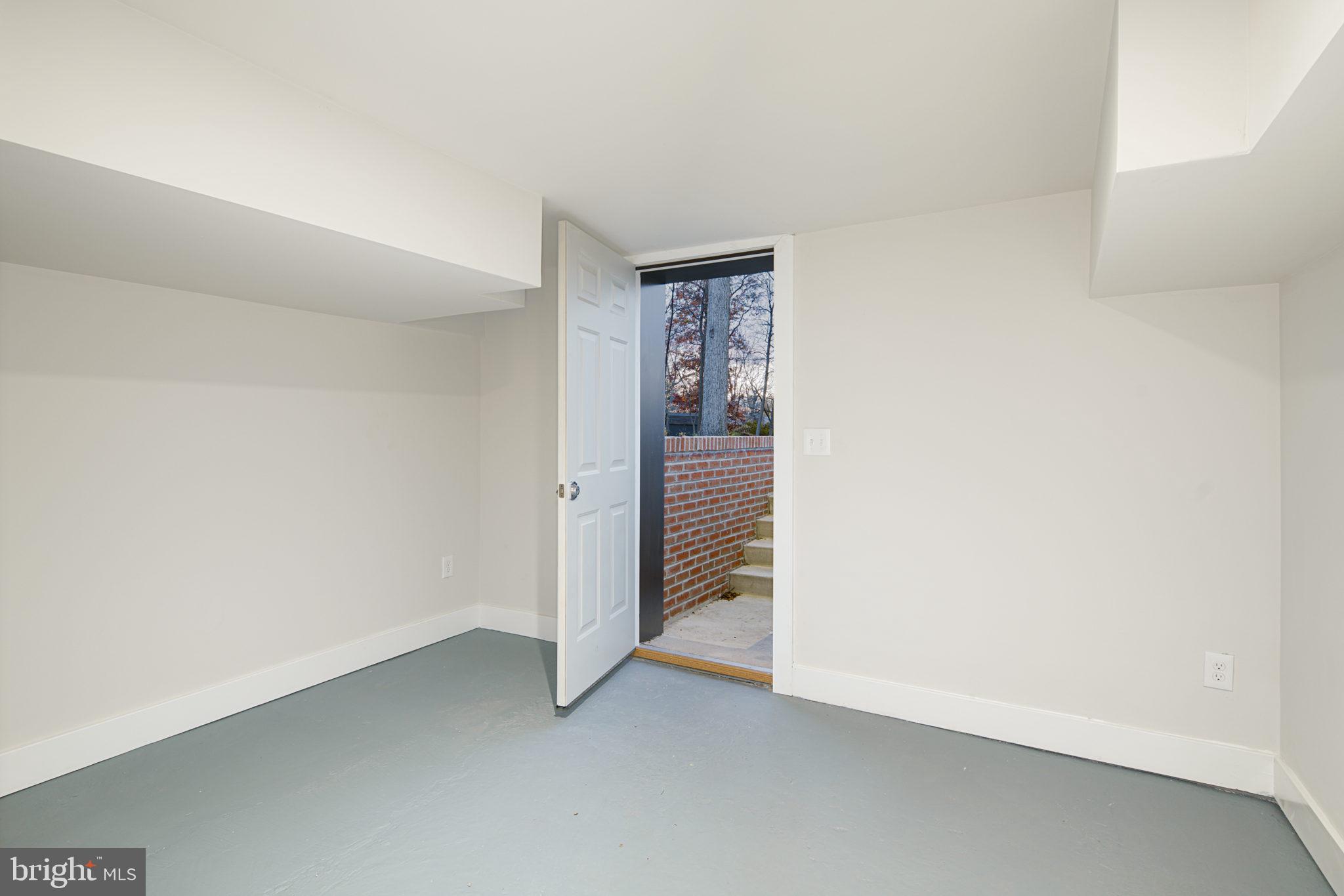 303 Irish Road Berwyn, PA 19312 - Photo 36 of 54