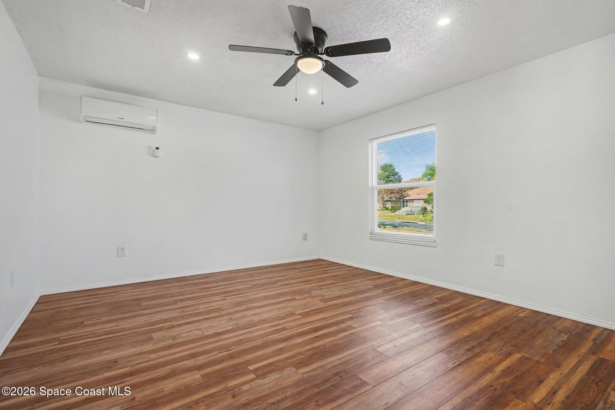 1341 Cindy Circle Melbourne, FL 32905 - Photo 16 of 30 014_file_6176