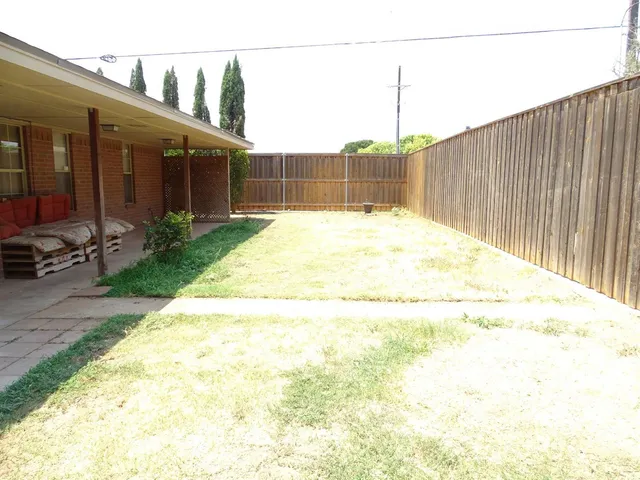$1,400 | 5738 94th Street, Lubbock, TX 79424