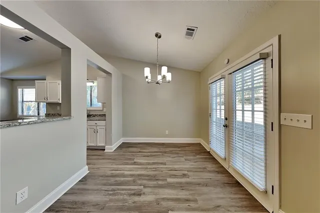 a view of livingroom with hardwood floor