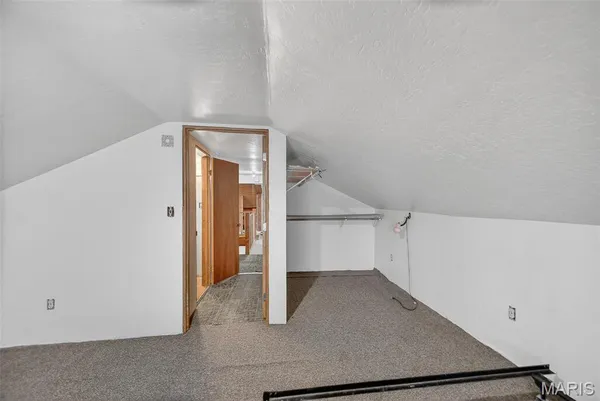 $249,900 | 29325 Hwy O, Lebanon, MO 65536