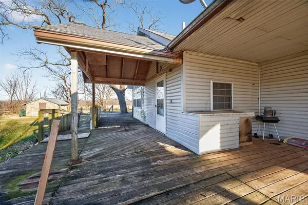 $249,900 | 29325 Hwy O, Lebanon, MO 65536