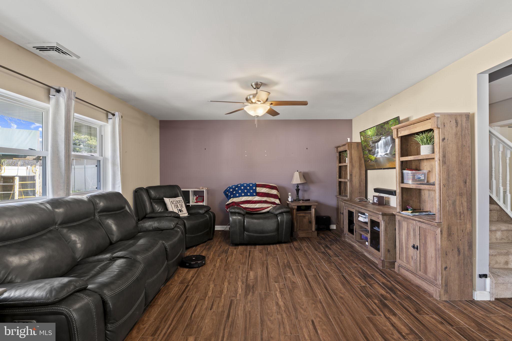 48 Fruitree Road Levittown, PA 19056 - Photo 7 of 41 Gallery Image 7