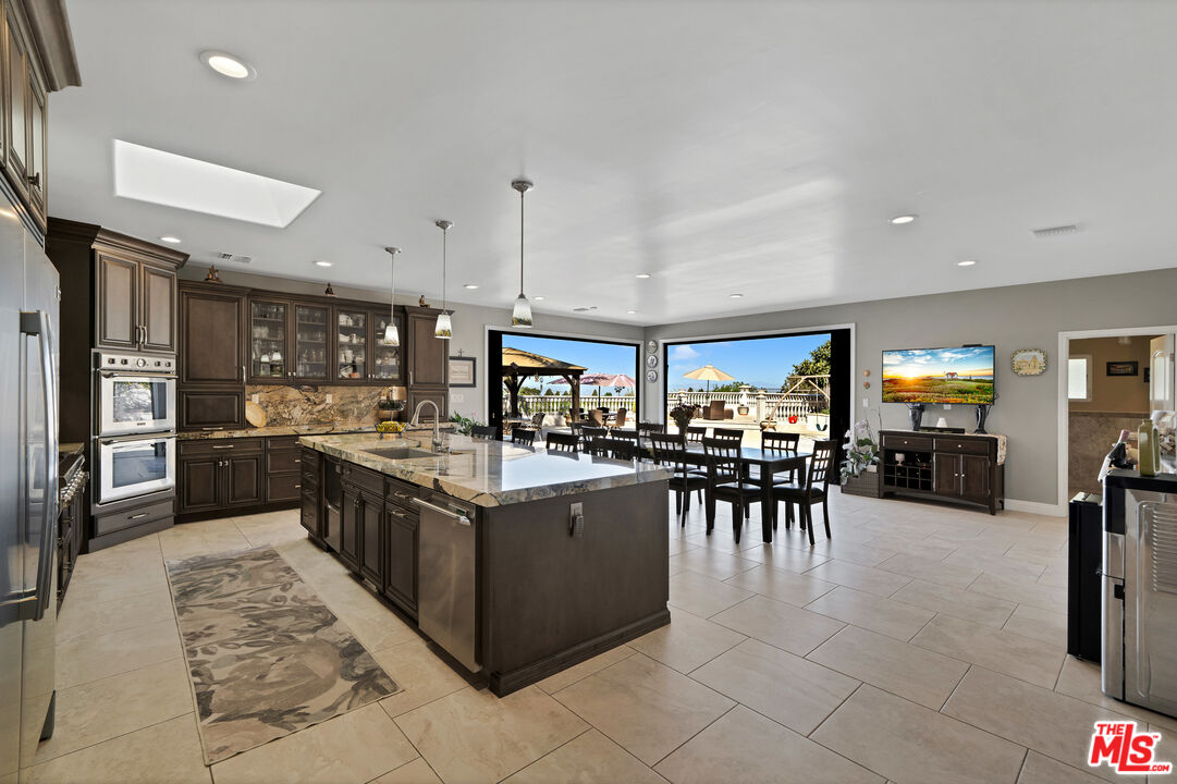 5437 Middlecrest Road Rancho Palos Verdes, CA 90275 - Photo 2 of 32 a kitchen with lots of counter top space
