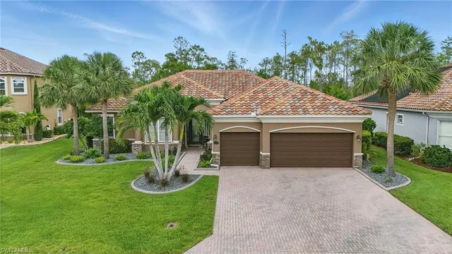 $665,000 | 20934 Torre Del Lago Street, Estero, FL 33928