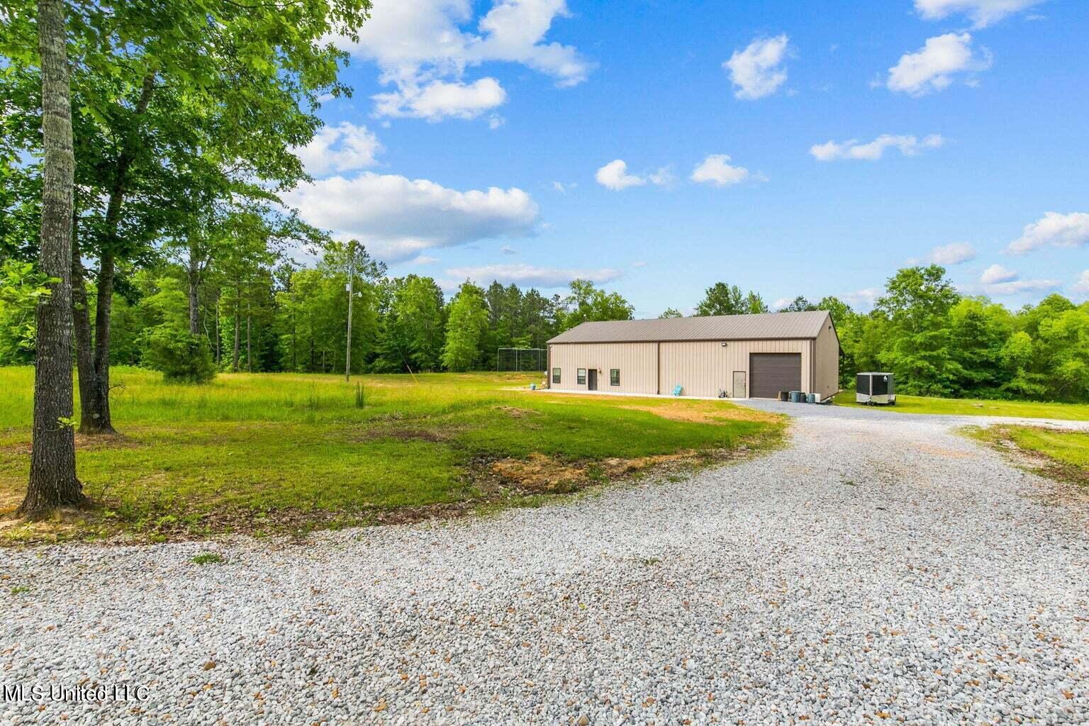 1942 Monterey Road Florence, MS 39073 - Photo 3 of 48 Front 1