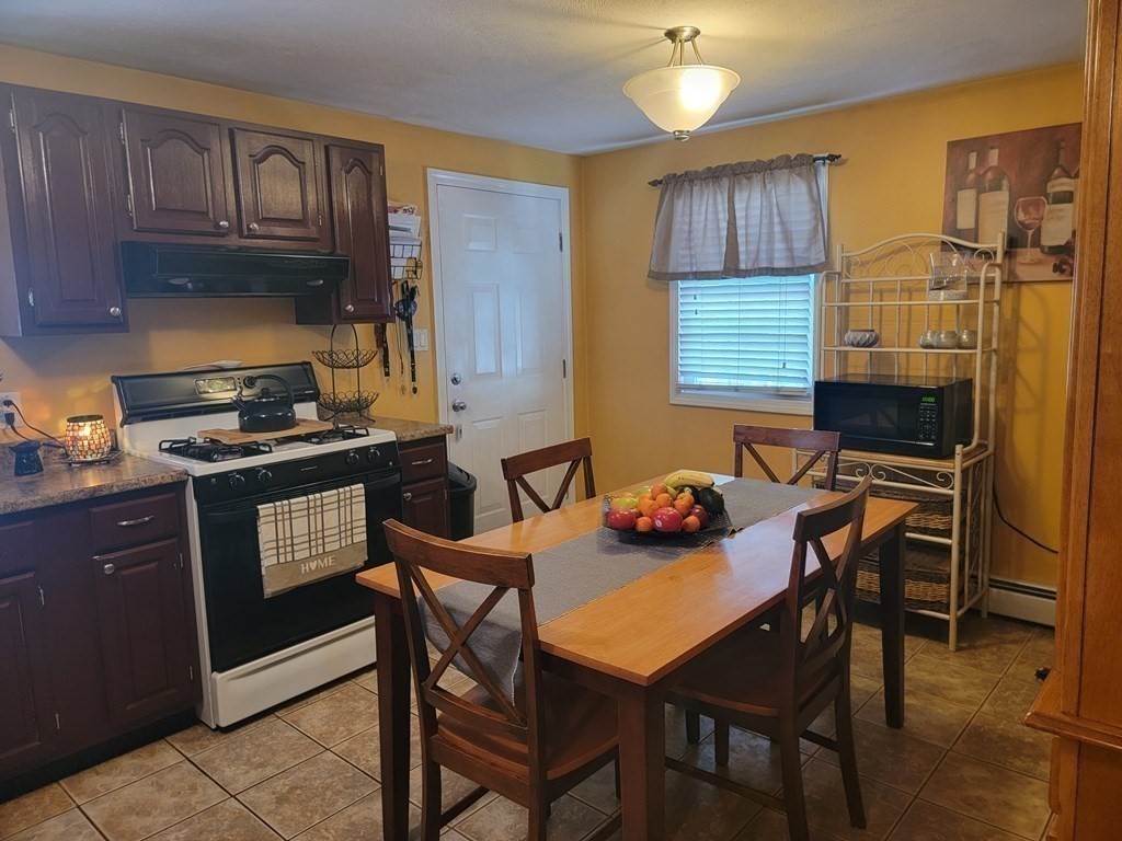 78 Augustus Street Fall River, MA 02721 - Photo 23 of 31