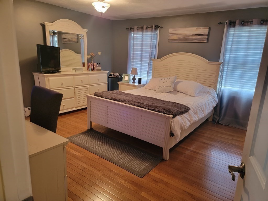 78 Augustus Street Fall River, MA 02721 - Photo 26 of 31