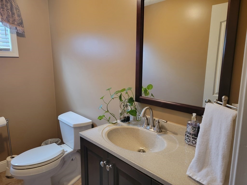 78 Augustus Street Fall River, MA 02721 - Photo 29 of 31