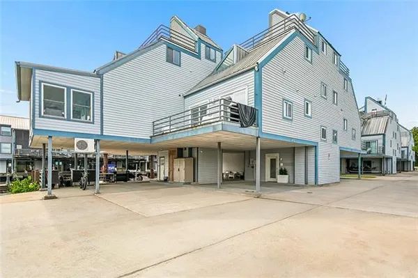 $240,000 | 141 Highway 22, Unit A3, Madisonville, LA 70447
