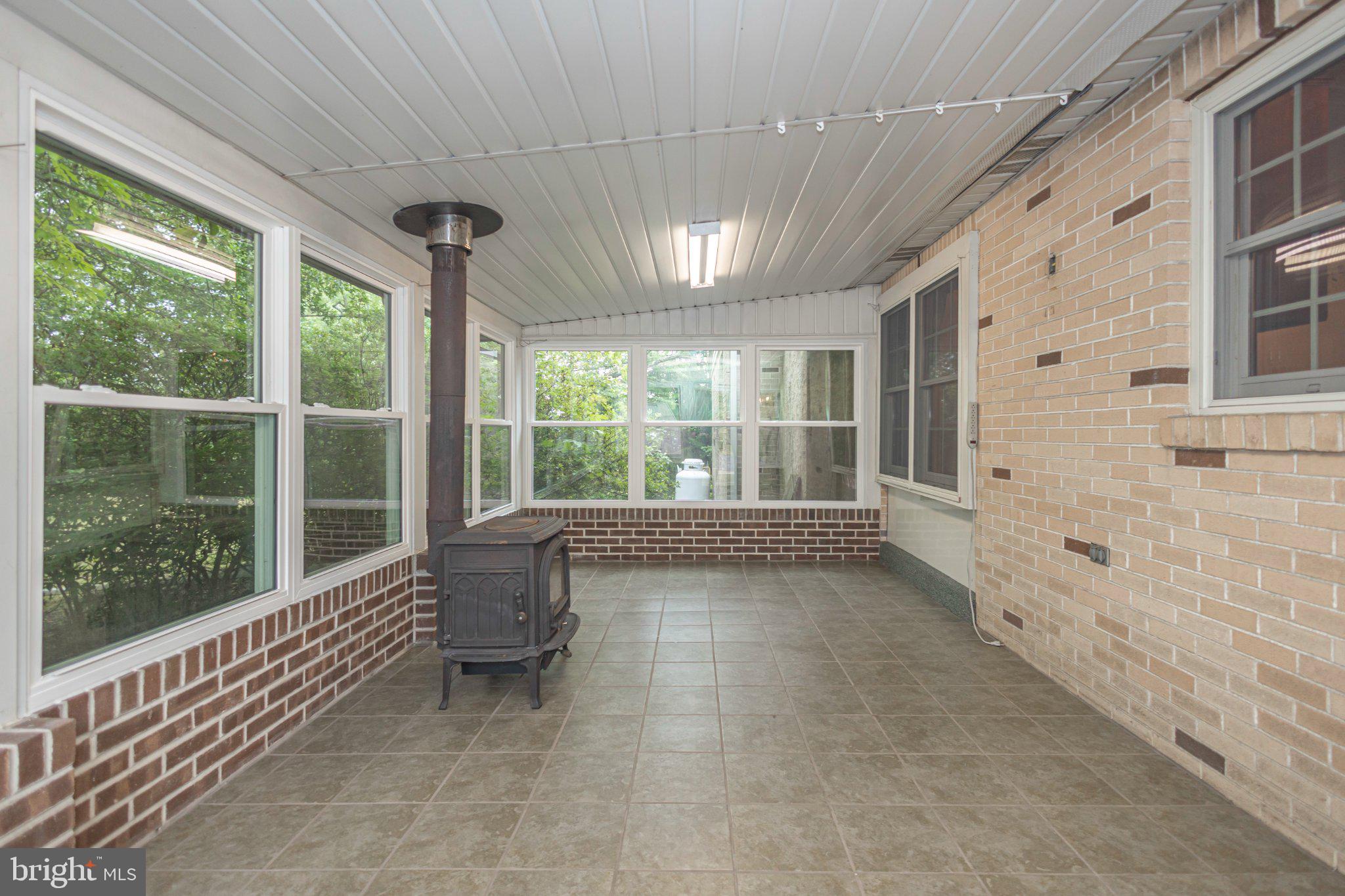 130 Webber Road Telford, PA 18969 - Photo 35 of 52 Inviting sunlit space for relaxation.
