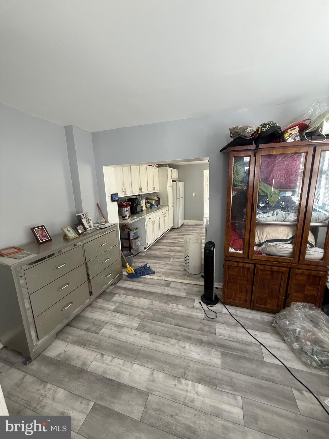 619 West 5th Street Chester, PA 19013 - Photo 4 of 17 a living room with furniture
