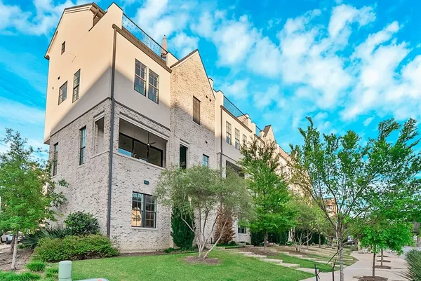 $725,000 | 5437 Patterson Street, Irving, TX 75039