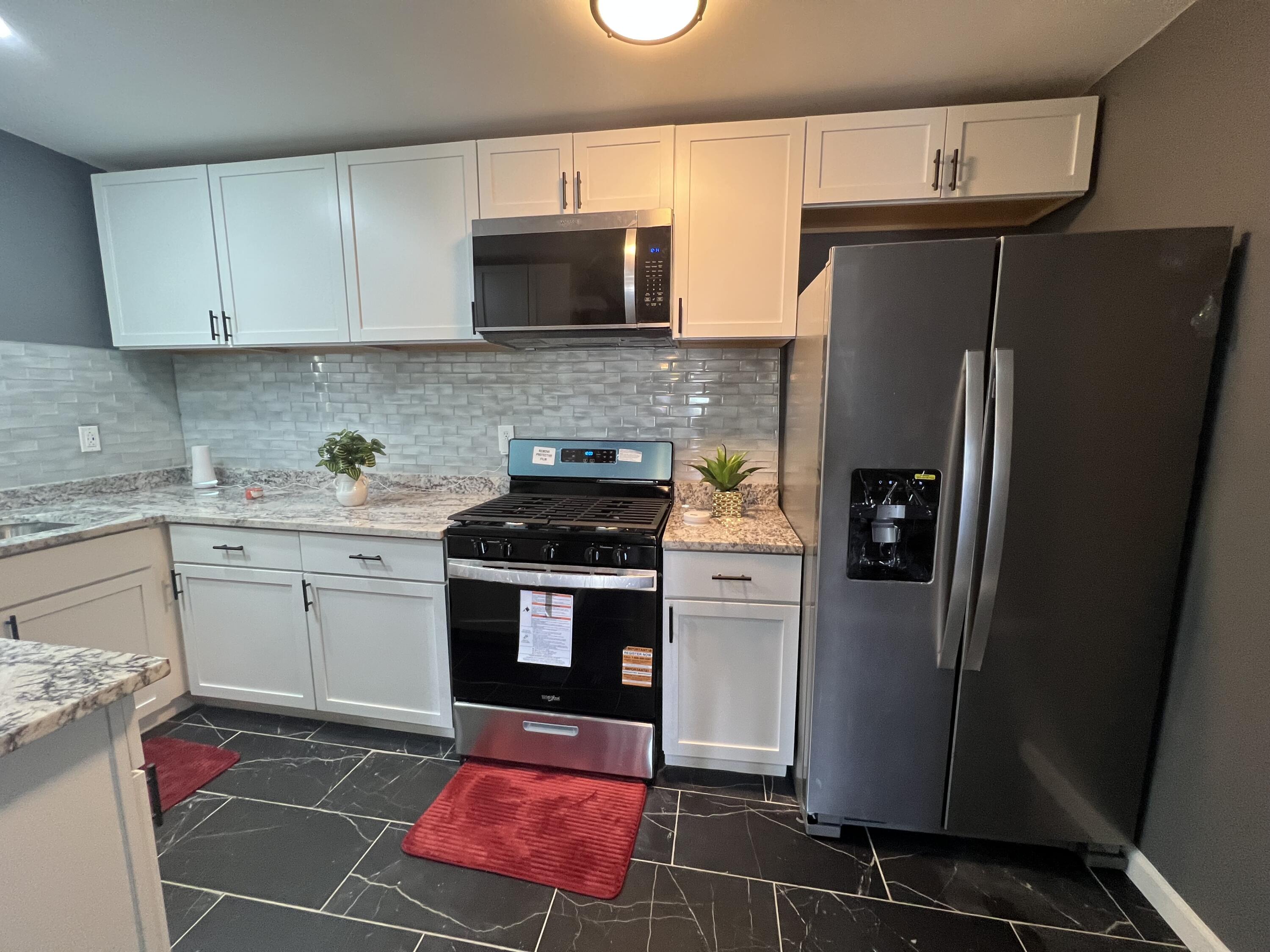 3443 Georgia Street Gary, IN 46409 - Photo 11 of 28 3000x2250