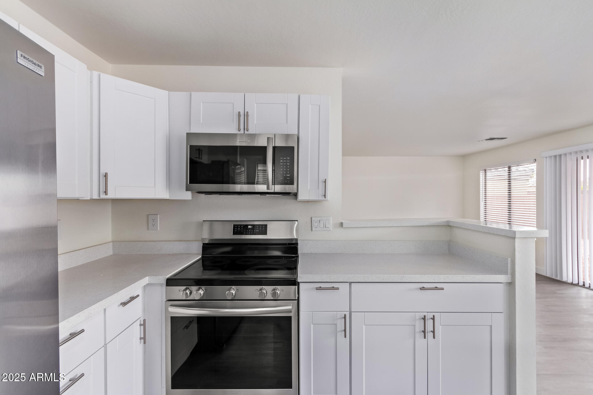 12474 West Redfield Road El Mirage, AZ 85335 - Photo 15 of 51 18 - Redfield