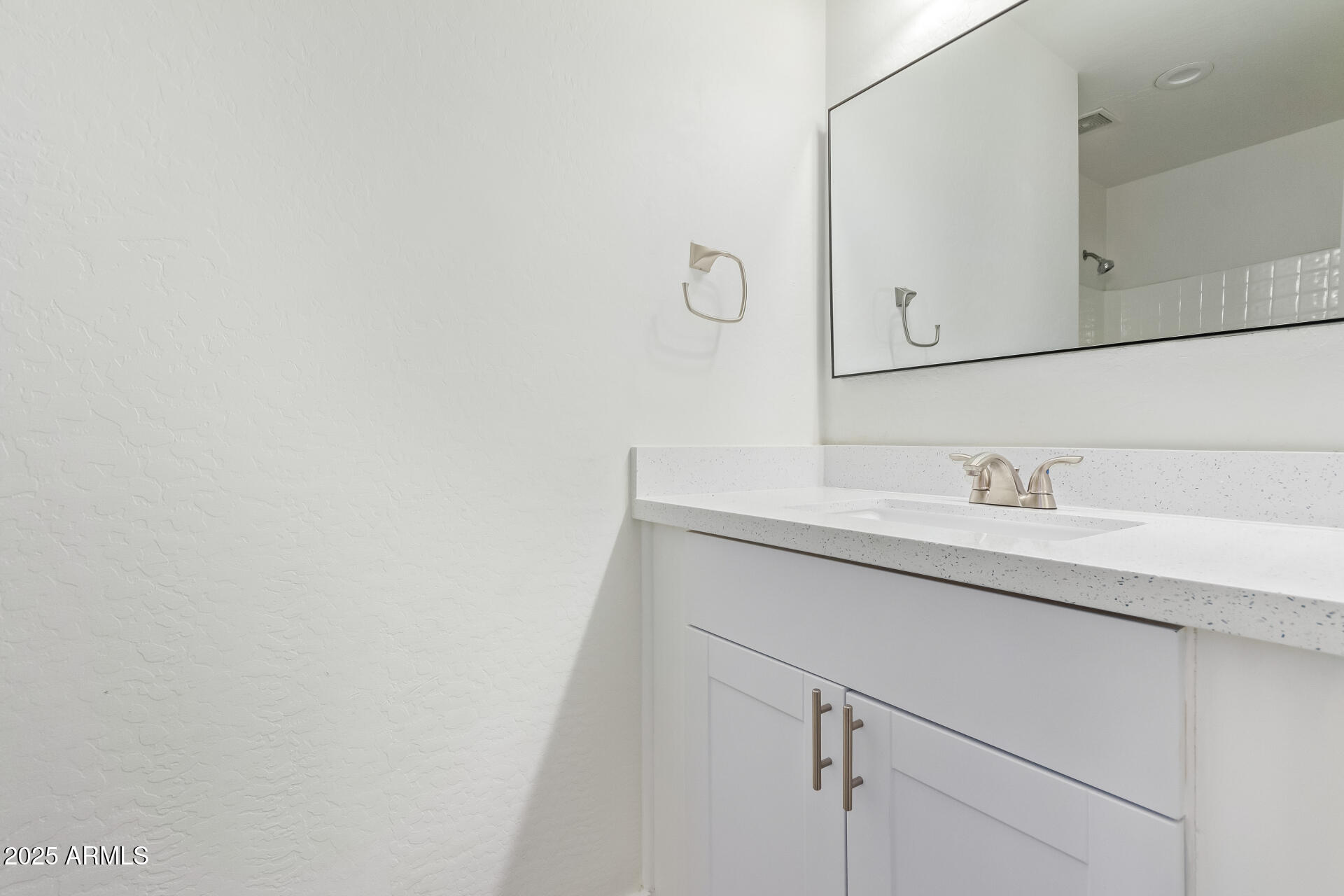 12474 West Redfield Road El Mirage, AZ 85335 - Photo 16 of 51 19 - Redfield