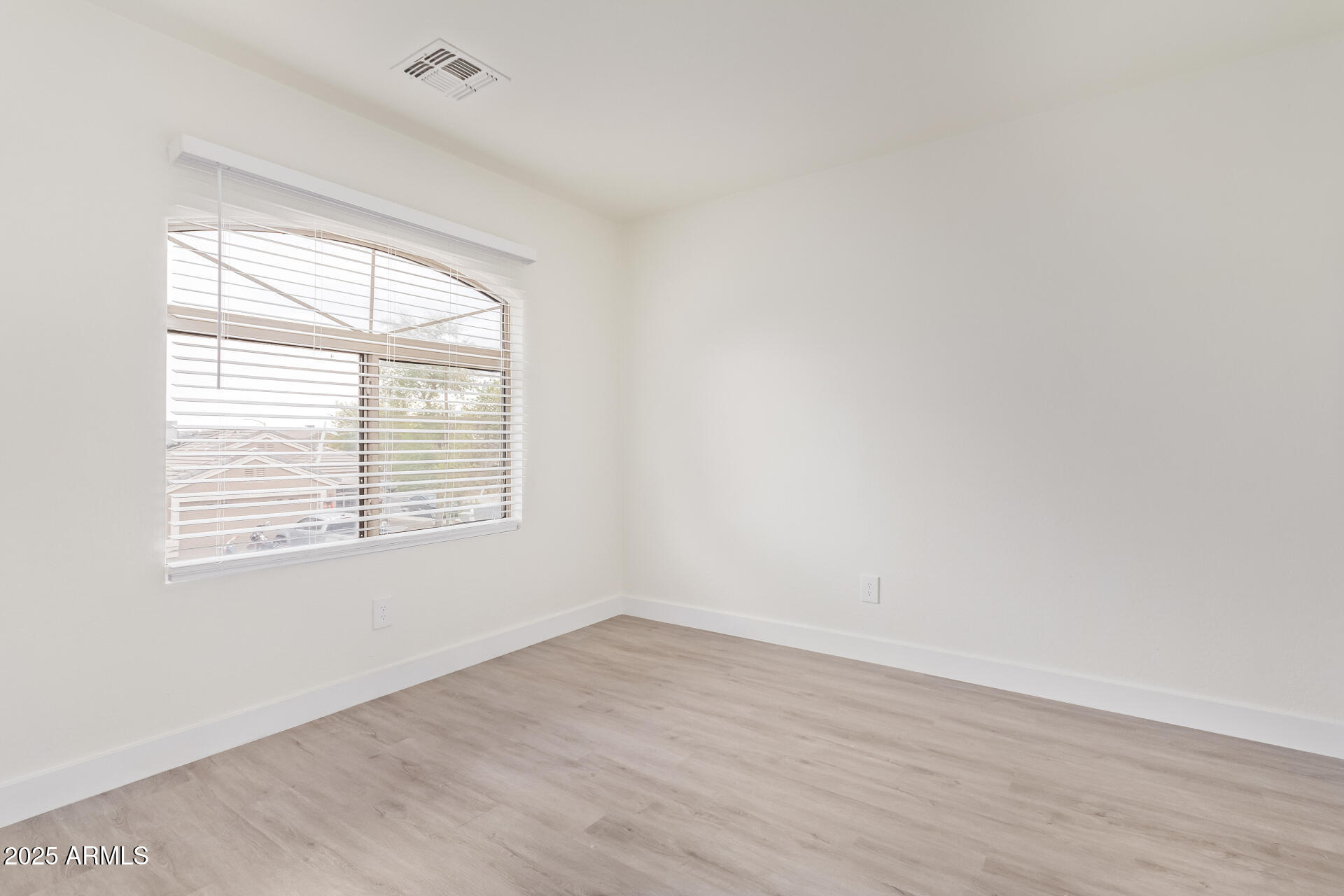 12474 West Redfield Road El Mirage, AZ 85335 - Photo 26 of 51 29 - Redfield