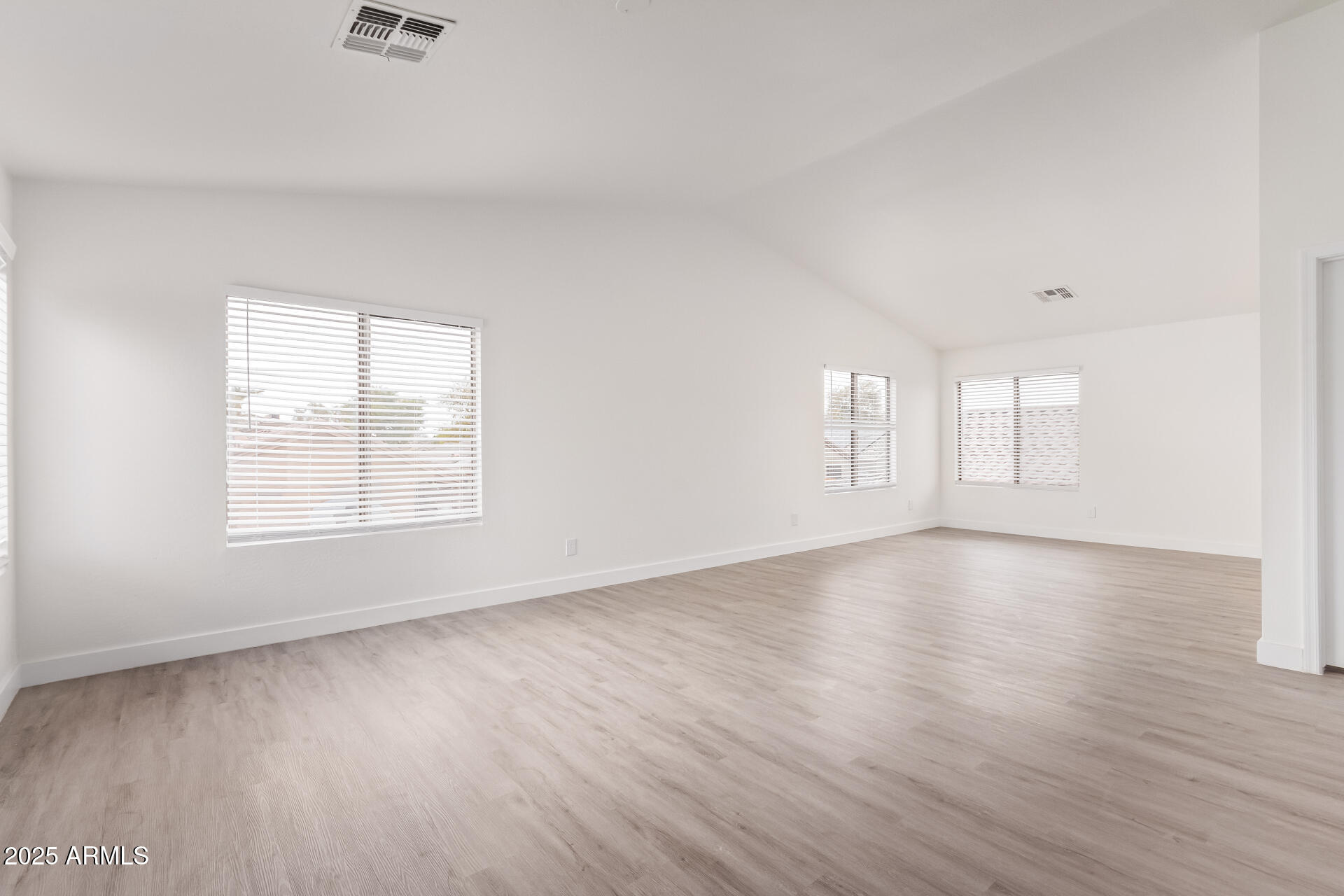12474 West Redfield Road El Mirage, AZ 85335 - Photo 29 of 51 32 - Redfield