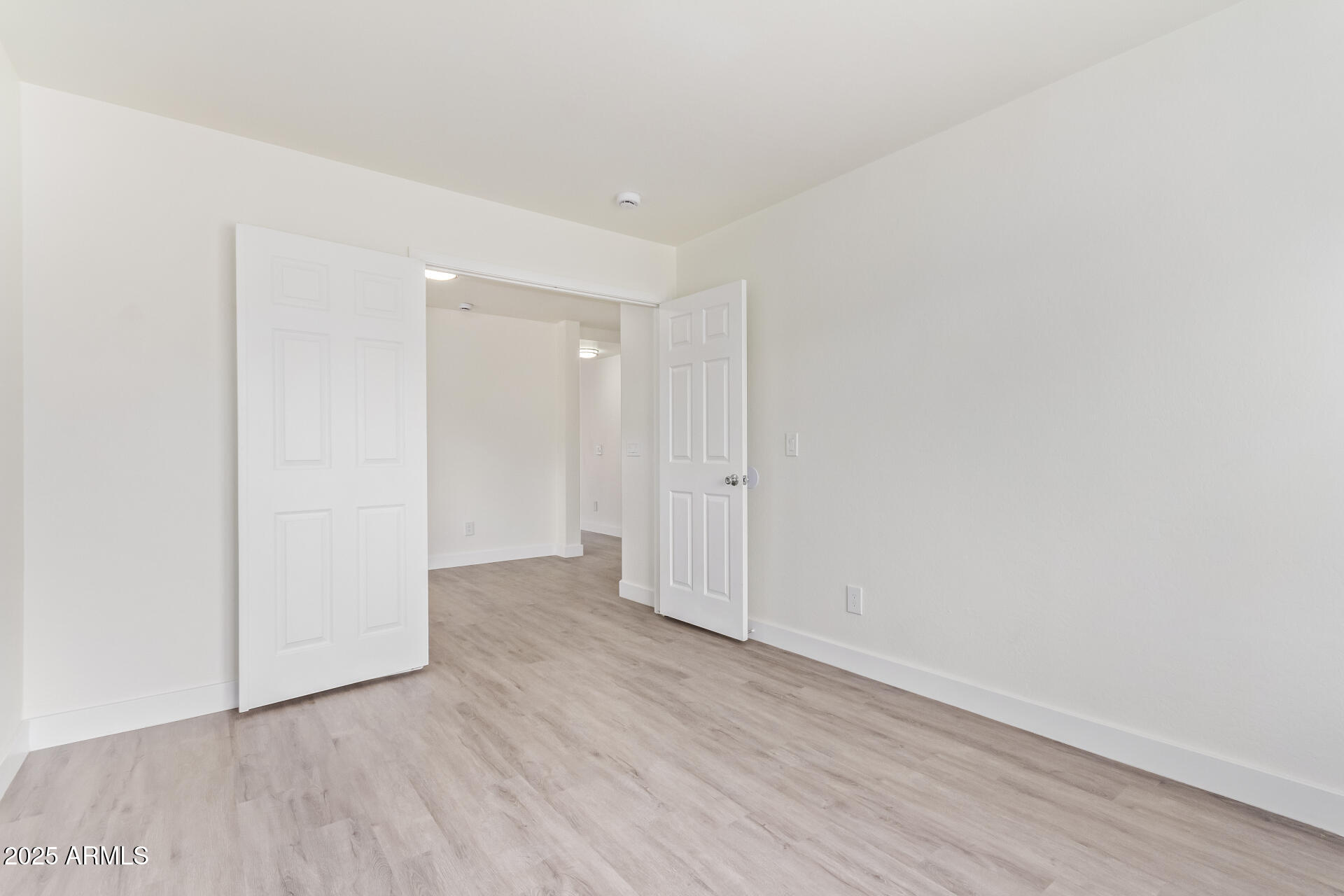 12474 West Redfield Road El Mirage, AZ 85335 - Photo 5 of 51 08 - Redfield