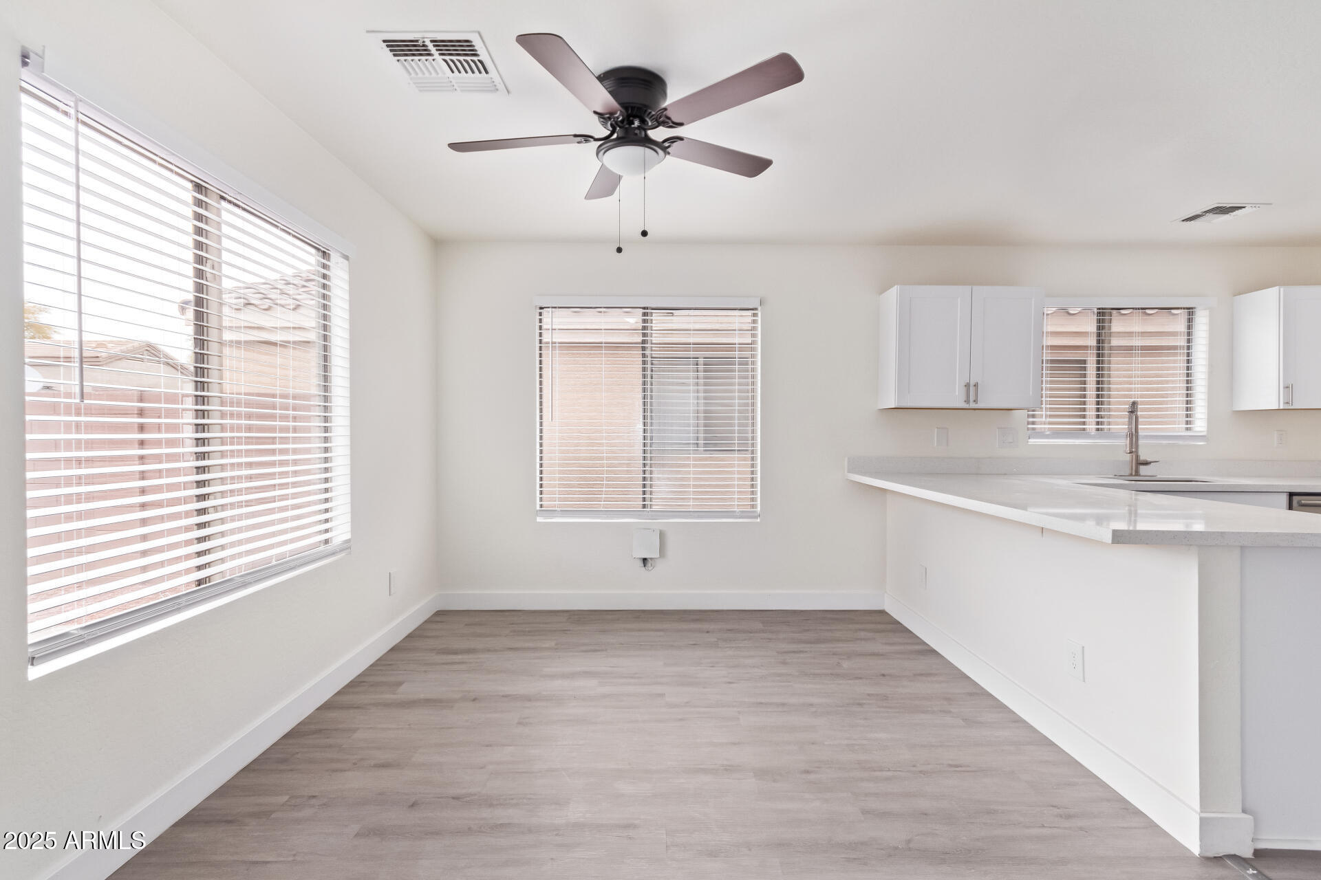 12474 West Redfield Road El Mirage, AZ 85335 - Photo 10 of 51 13 - Redfield