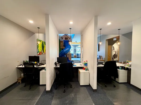 $1,150,000 | 134 West State Street, Sycamore, IL 60178