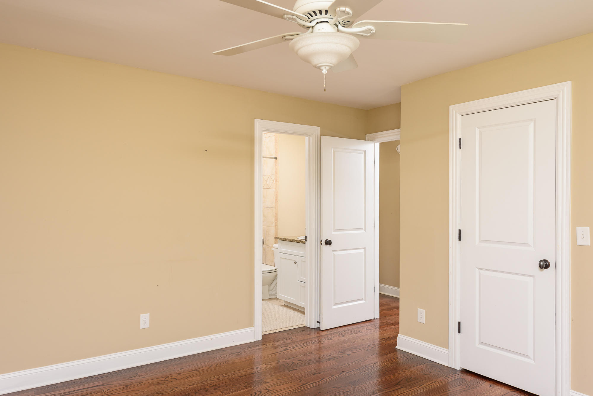 333 Horseshoe Road Signal Mountain, TN 37377 - Photo 31 of 40 bedthree_2