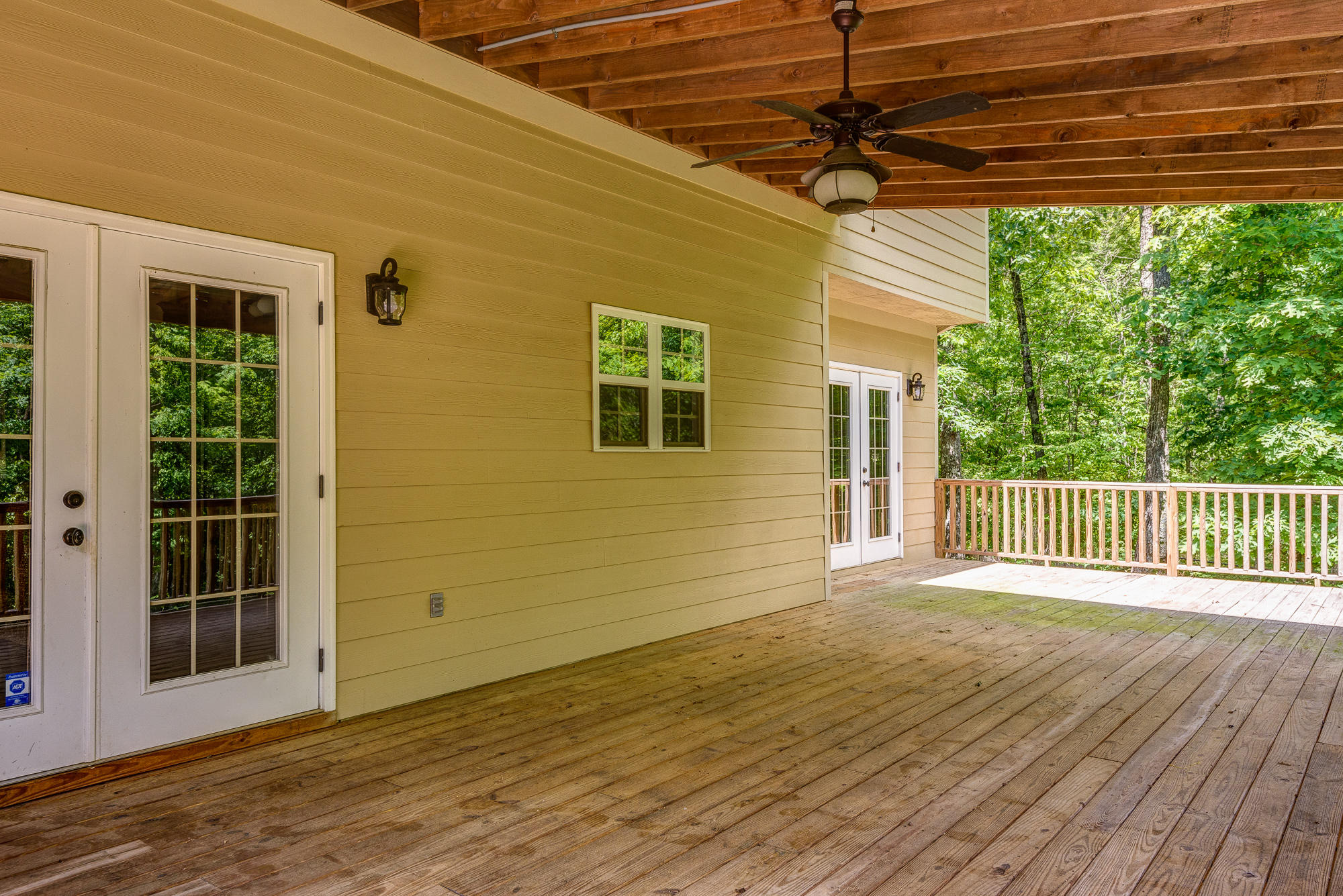 333 Horseshoe Road Signal Mountain, TN 37377 - Photo 10 of 40 xdeck_1