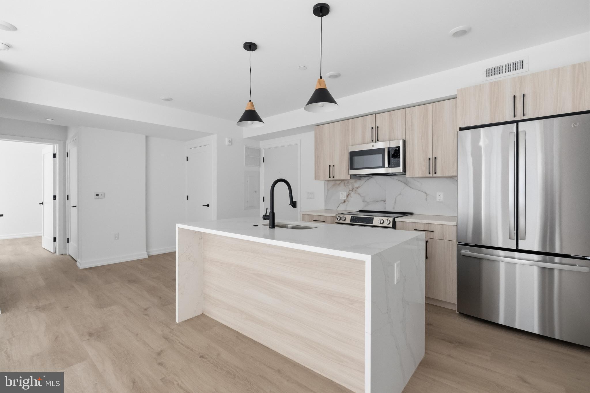 209 New Street, Unit 4F Philadelphia, PA 19106 - Photo 7 of 21