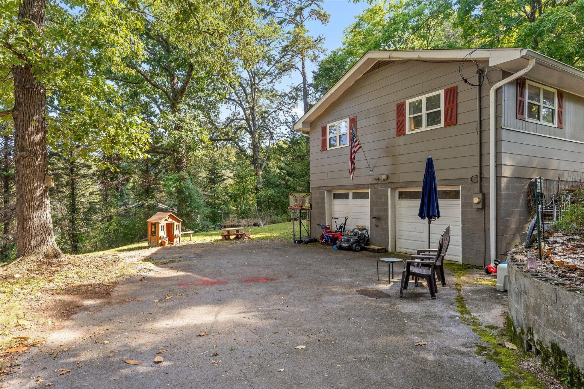 2211 Dividing Ridge Cemetery Road Soddy-Daisy, TN 37379 - Photo 28 of 35 Gallery Image 28