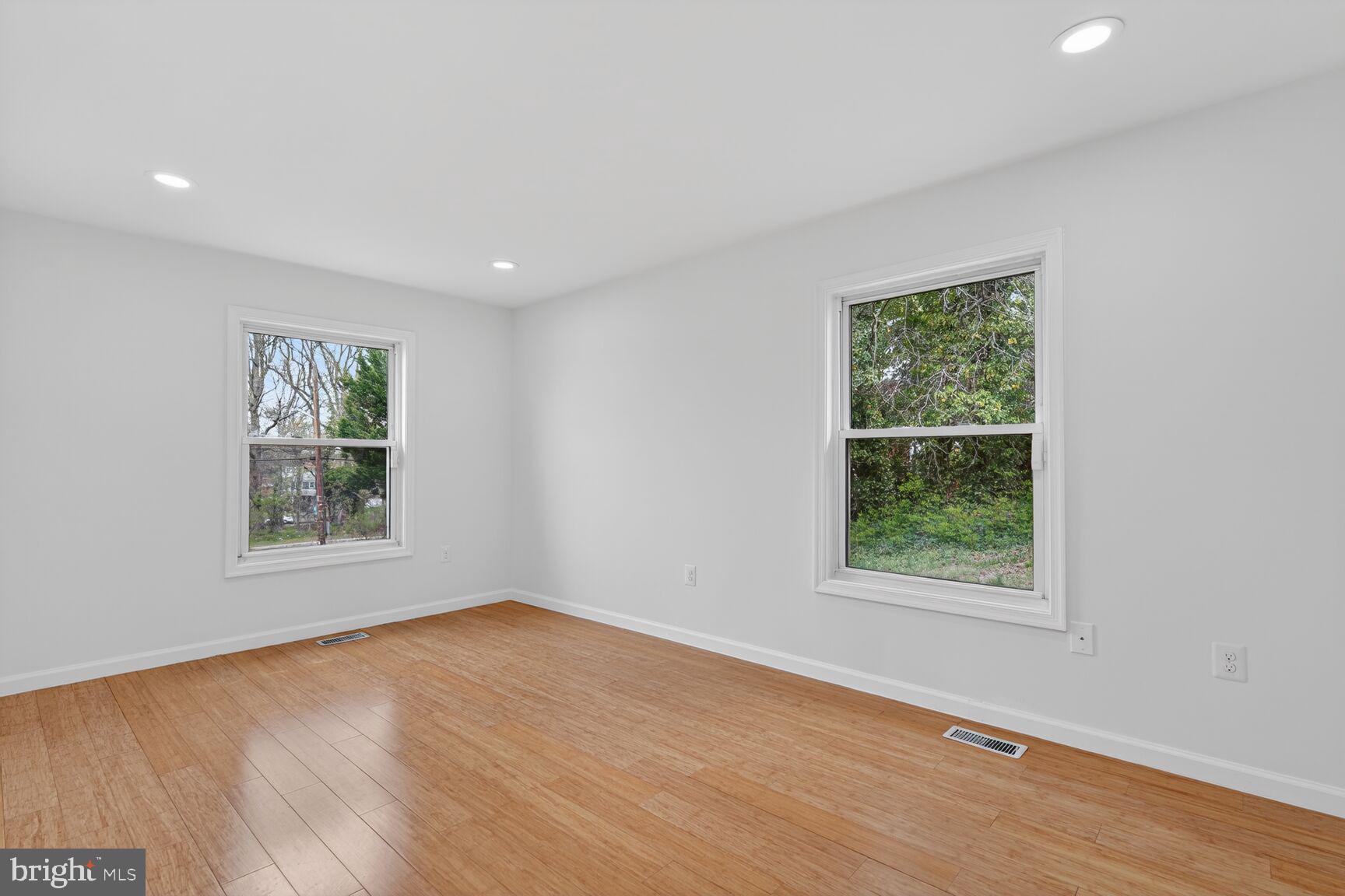 1242 Anacostia Road Southeast Washington, DC 20019 - Photo 15 of 25 Bedroom 4