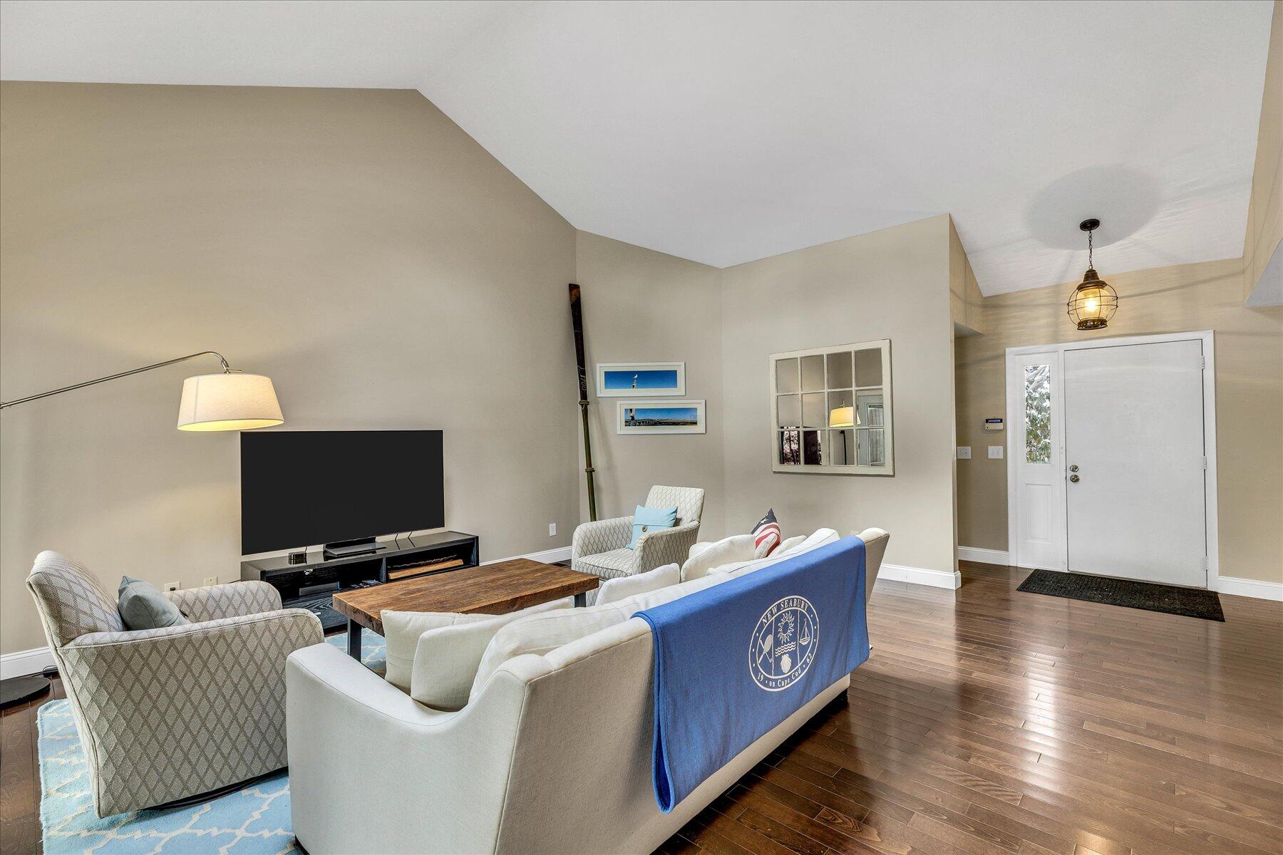 97 Walton Heath Way Mashpee, MA 02649 - Photo 12 of 44 Living Room Front Hall