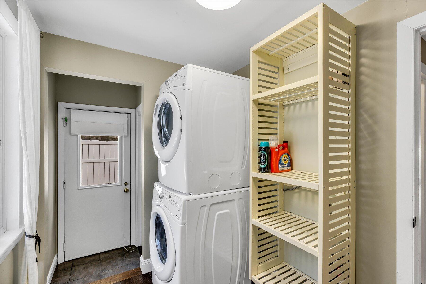 97 Walton Heath Way Mashpee, MA 02649 - Photo 23 of 50 Laundry Room
