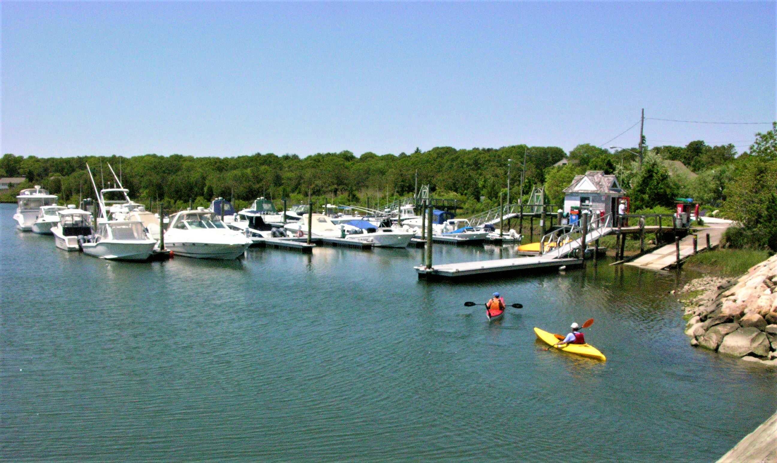 97 Walton Heath Way Mashpee, MA 02649 - Photo 40 of 44 2006 NS Marina