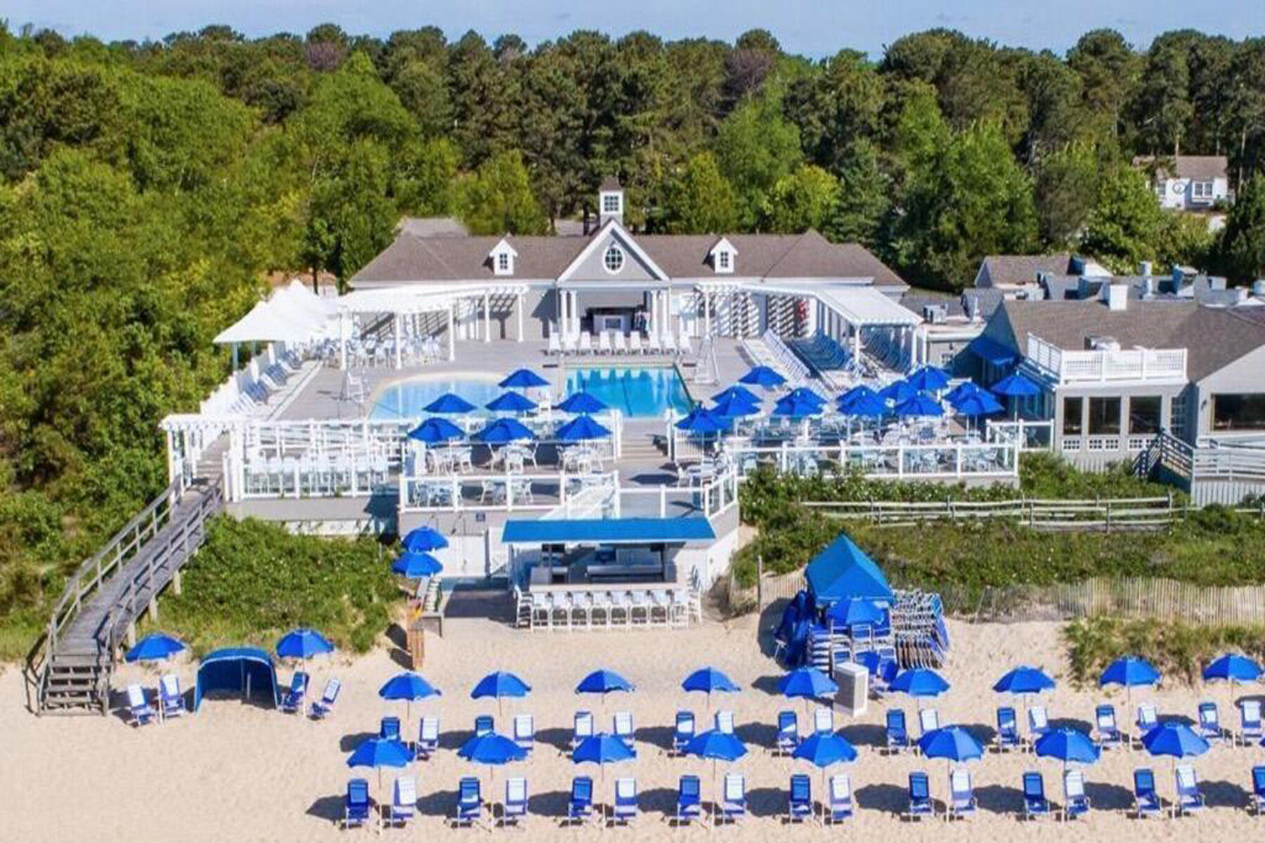 97 Walton Heath Way Mashpee, MA 02649 - Photo 41 of 44 Umbrella-Beach