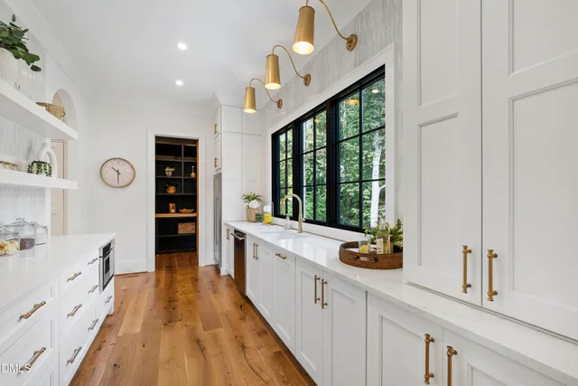 $2,750,000 | 1500 Favorwood Court, Raleigh, NC 27615