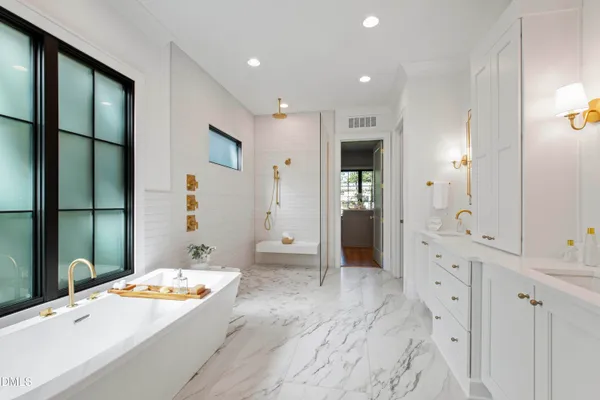 $2,500,000 | 1500 Favorwood Court, Raleigh, NC 27615