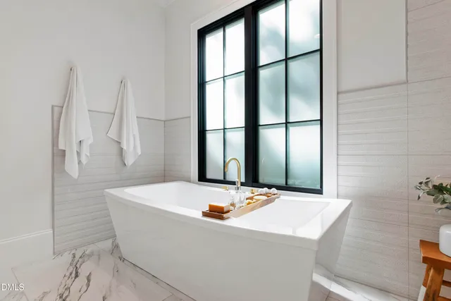 $2,750,000 | 1500 Favorwood Court, Raleigh, NC 27615