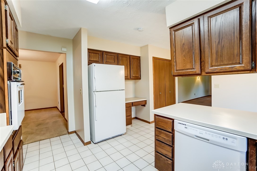 545 Queensgate Road Springboro, OH 45066 - Photo 12 of 47 Gallery Image 12