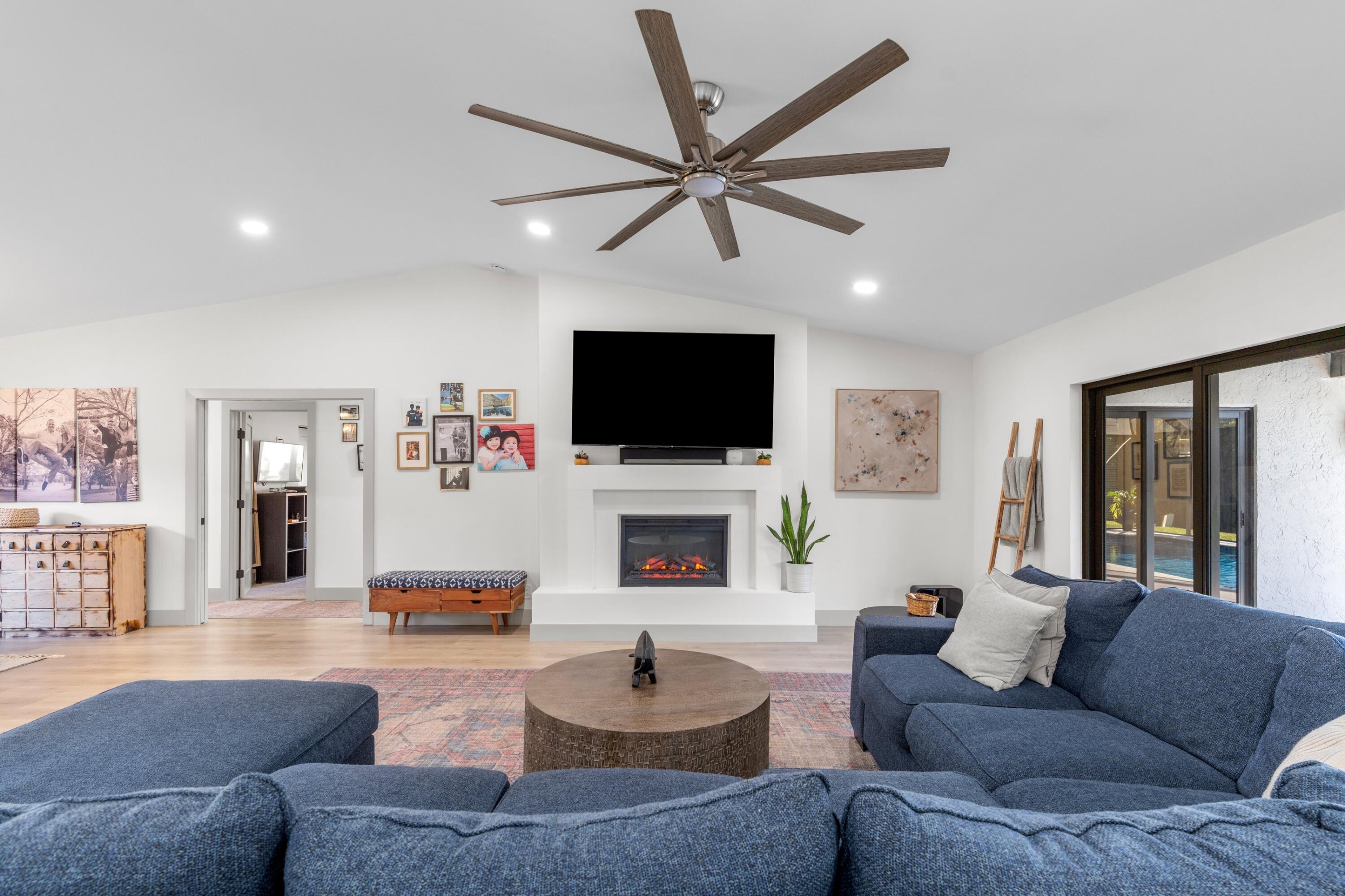 20032 Back 9 Drive Boca Raton, FL 33498 - Photo 11 of 45 DSC03921-Edit.jpg-SMALL