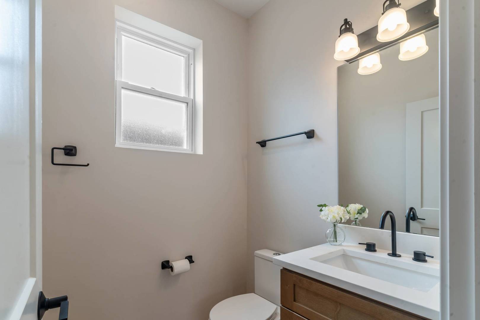 7431 West Forest Preserve Avenue Chicago, IL 60634 - Photo 19 of 36