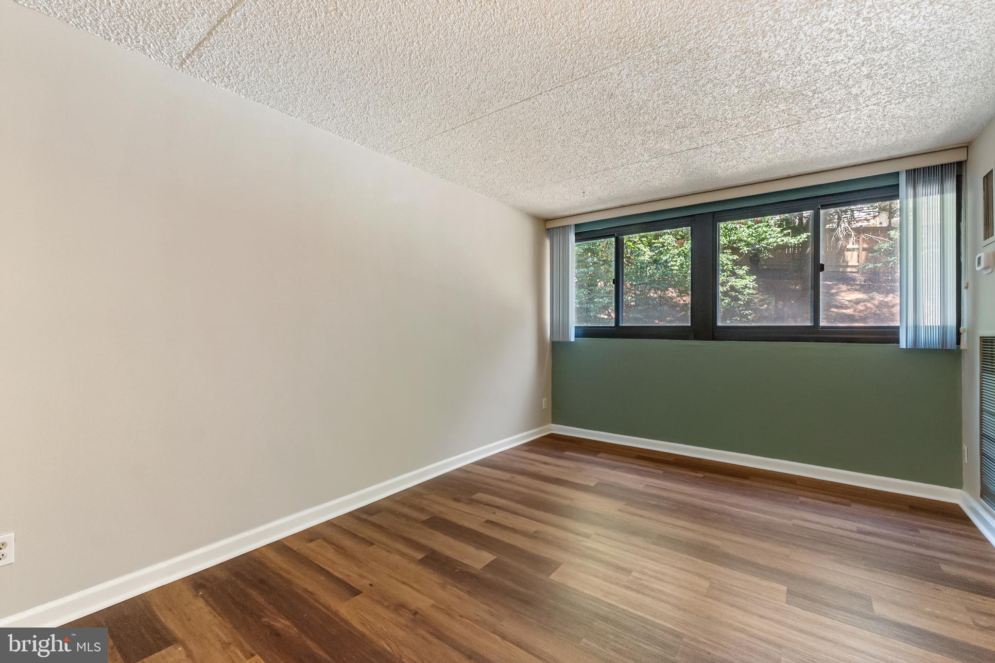5911 Edsall Road, Unit 201 Alexandria, VA 22304 - Photo 20 of 25