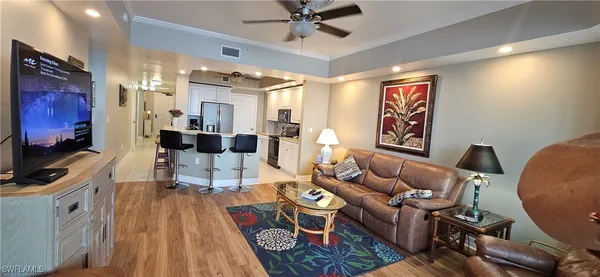 $2,300 | 2797 First Street, Unit 804, Fort Myers, FL 33916