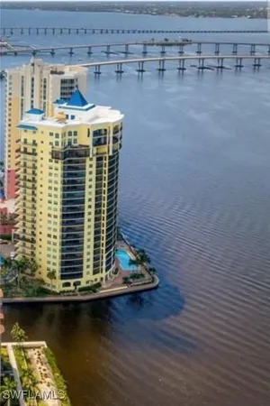 $2,300 | 2797 First Street, Unit 804, Fort Myers, FL 33916