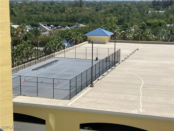 $2,300 | 2797 First Street, Unit 804, Fort Myers, FL 33916