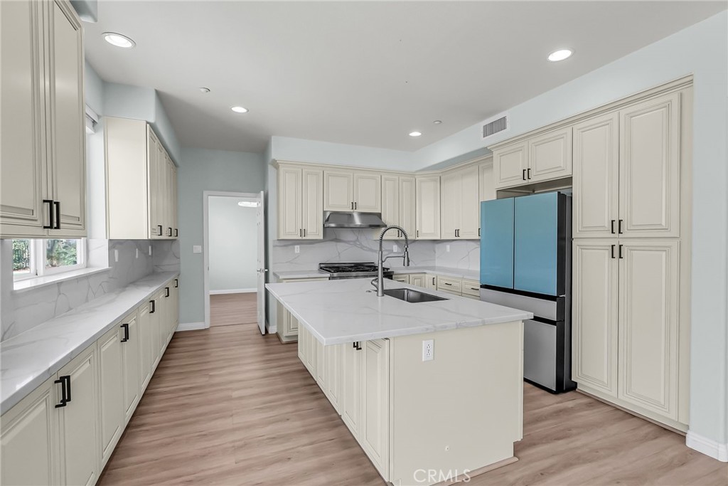 7535 Misty View Place Riverside, CA 92506 - Photo 16 of 75