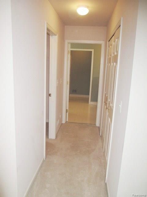 1625 Mackwood Road Rochester Hills, MI 48307 - Photo 31 of 40