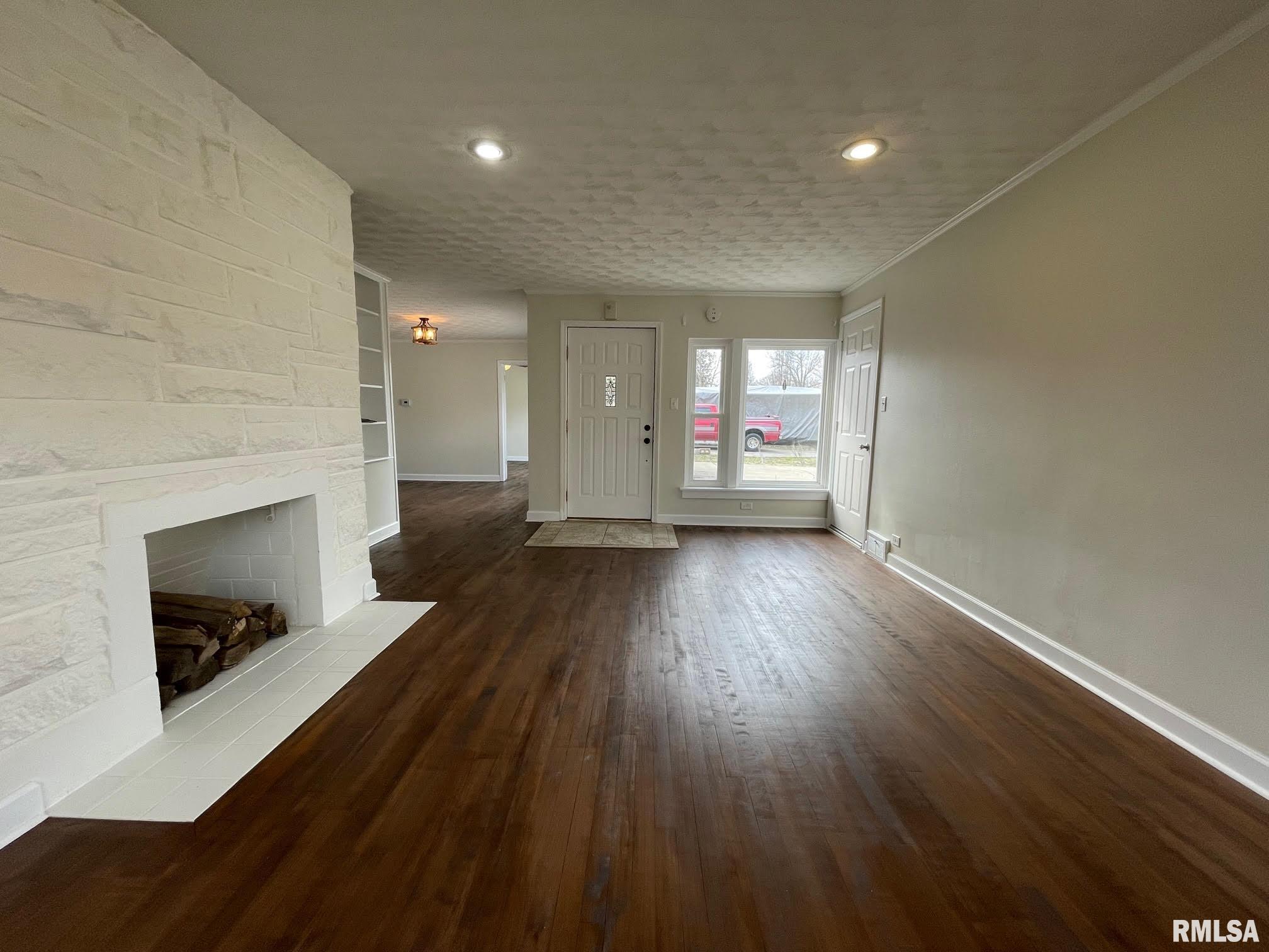 518 Bainbridge Road Marion, IL 62959 - Photo 3 of 26 Gallery Image 3