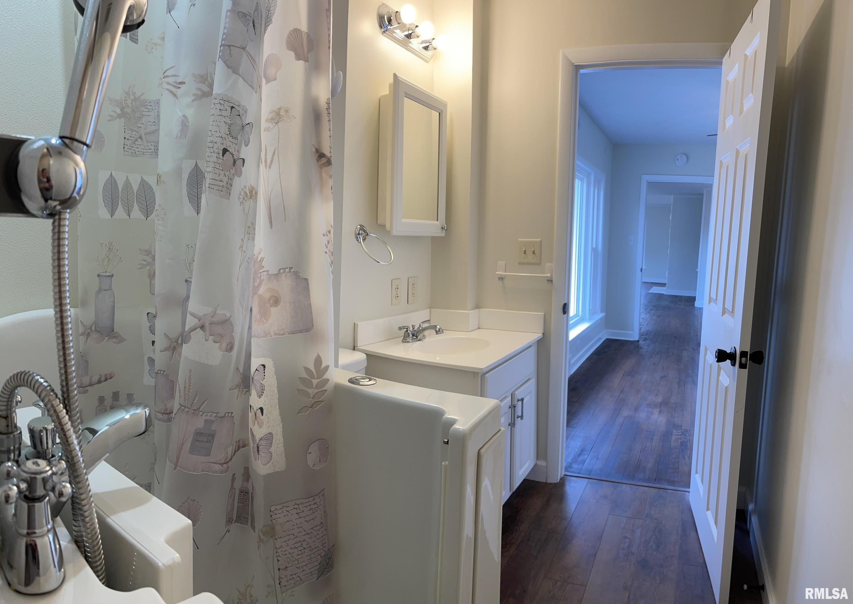 518 Bainbridge Road Marion, IL 62959 - Photo 8 of 26 Gallery Image 8